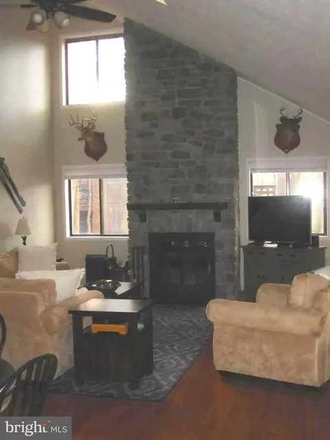 146 Ellis, Basye, VA 22810 photo 6