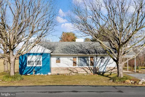 1151 Hoover Rd, Woodstock, VA 22664