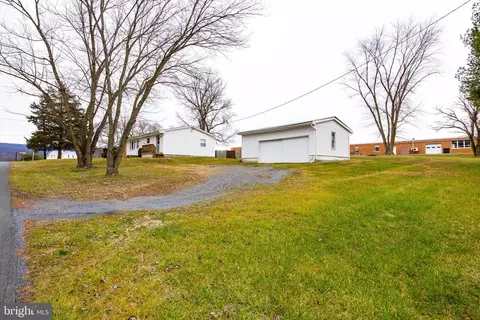 139 Shenandoah St, Mount Jackson, VA 22842 photo 4
