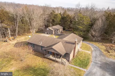 338 Calamus Ln, Strasburg, VA 22657