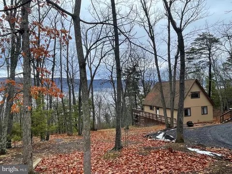 4477 Supinlick Rdg, Basye, VA 22810