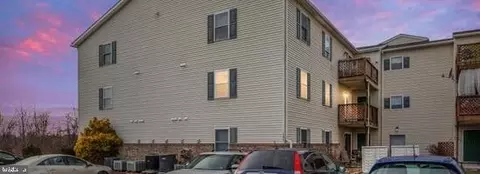1292 F7 Ox Rd, Woodstock, VA 22664