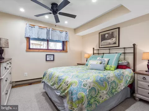 Bedroom - 377 Anderson Rd, Basye, VA 22810 photo 5 of 7