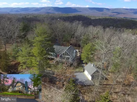 377 Anderson Rd, Basye, VA 22810