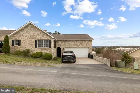 41 B6 Deaken Cir, Strasburg, VA 22657