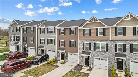 408 Williams St, Strasburg, VA 22657