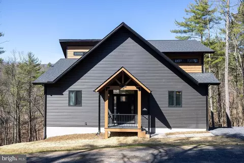 123 Valley Vw, Basye, VA 22810