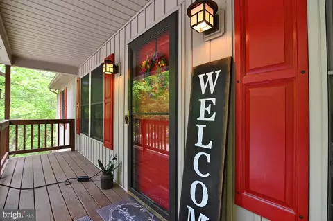 50 Pine St, Mount Jackson, VA 22842
