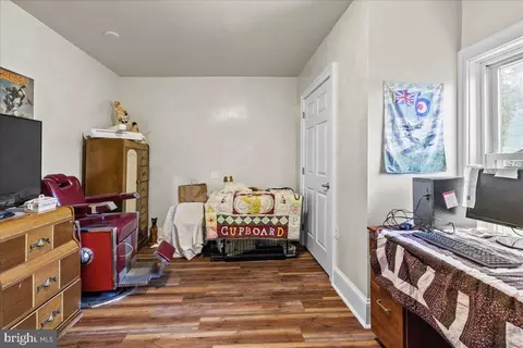 Bedroom - 10932 Senedo Rd, Mount Jackson, VA 22842 photo 6 of 7