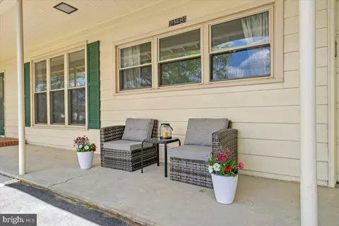 21481 Senedo Rd, Edinburg, VA 22824