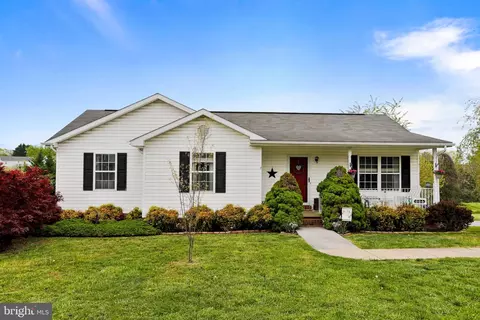 365 Bowman Mill Rd, Strasburg, VA 22657