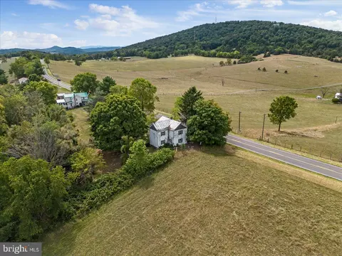 13014 Senedo Rd, Mount Jackson, VA 22842 photo 3