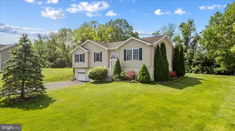 148 Massanutten Dr, Edinburg, VA 22824