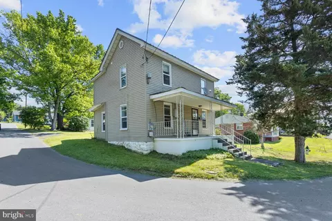 670 Branch St, Strasburg, VA 22657