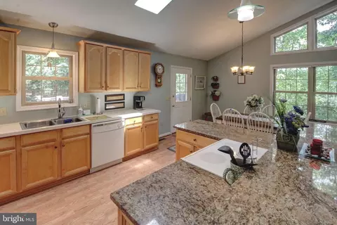 36 Ewells Ridge Rd, Basye, VA 22810 photo 8