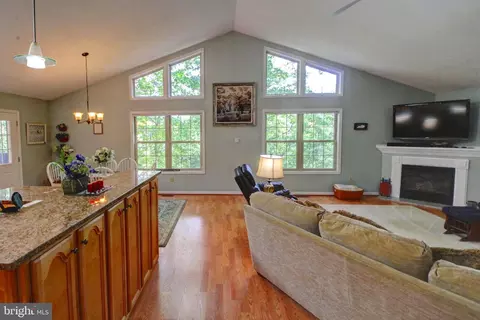 36 Ewells Ridge Rd, Basye, VA 22810 photo 3