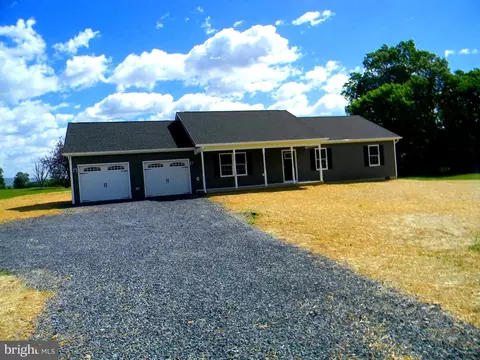 143 Meadow Dr, Edinburg, VA 22824
