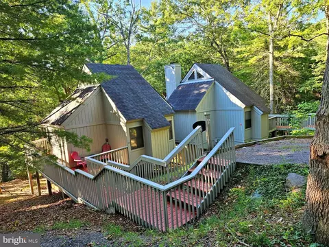 322 84b Spitz, Basye, VA 22810
