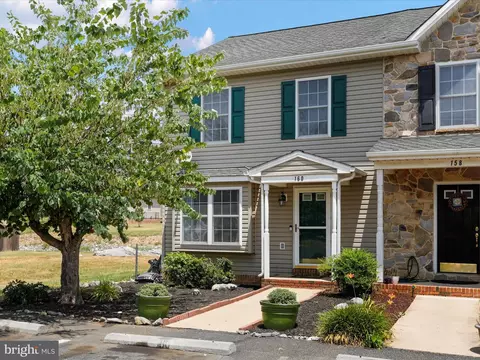 160 Founders Way, Strasburg, VA 22657