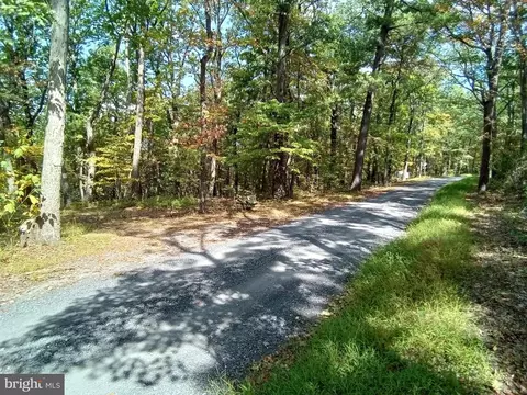 Supinlick Ridge Road, Mount Jackson, VA 22842