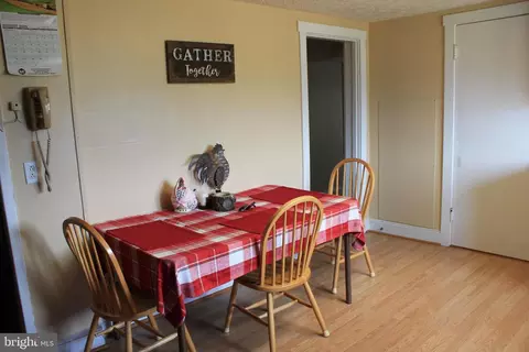 Dining - 629 Kelly Rd, Mount Jackson, VA 22842 photo 3 of 7