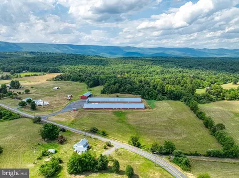 View/Area - 629 Kelly Rd, Mount Jackson, VA 22842 photo 1 of 10