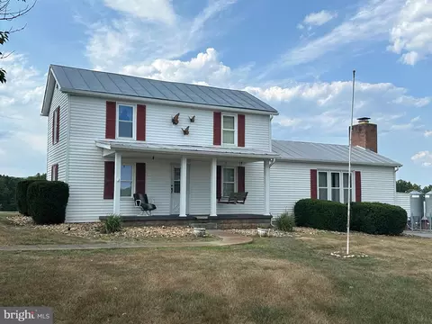 Exterior - 629 Kelly Rd, Mount Jackson, VA 22842 photo 5 of 17