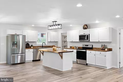 72 Dogwood Dr, Mount Jackson, VA 22842
