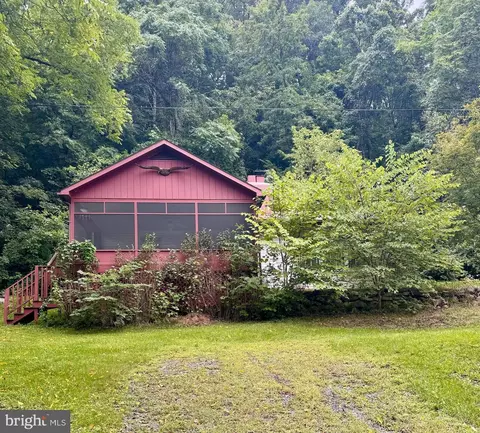 286 Ridgeley Rd, Woodstock, VA 22664