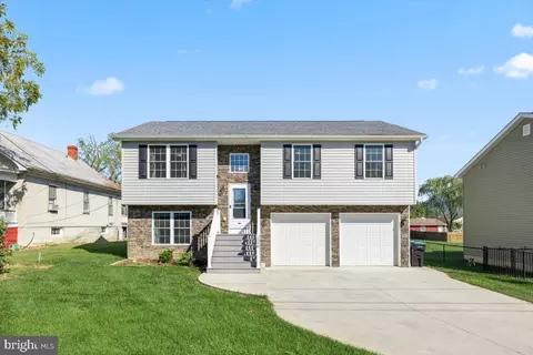 250 Stonewall St, Strasburg, VA 22657