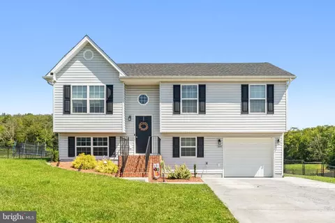 100 Kaleigh Dr, Maurertown, VA 22644