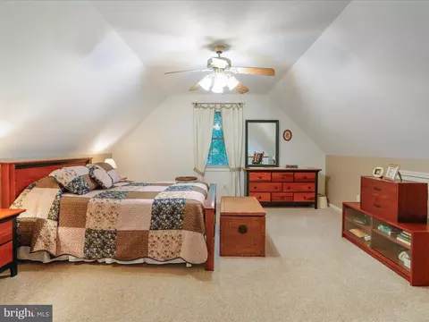 417 Killmon Rd, Basye, VA 22810 photo 7