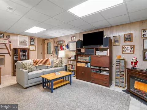 417 Killmon Rd, Basye, VA 22810 photo 20