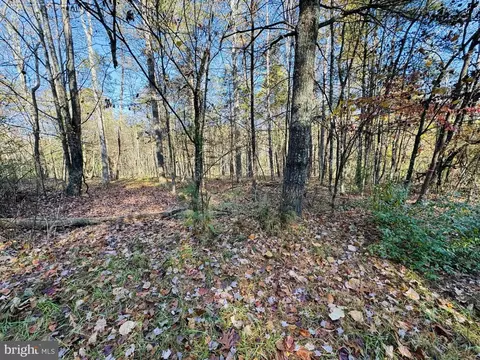 Beaver Rd, Basye, VA 22810