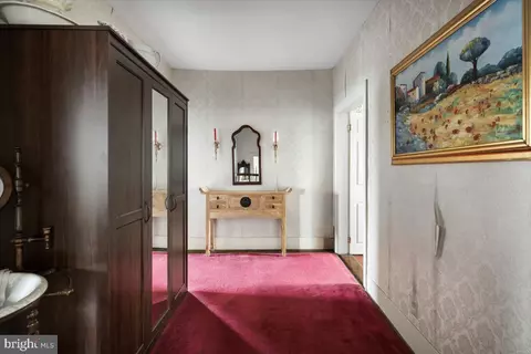 Entry Way - 355 Orchard Dr, Mount Jackson, VA 22842 photo 5 of 7
