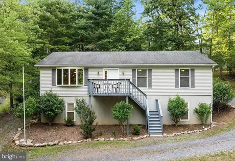 326 Crab Apple Rd, Mount Jackson, VA 22842
