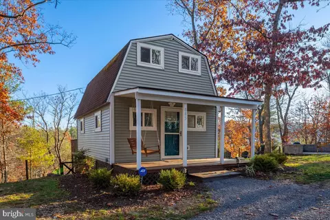 Exterior - 885 S Maple Rd, Mount Jackson, VA 22842 photo 7 of 13