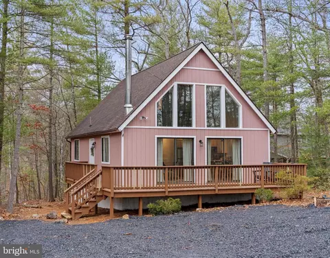 614 Crab Apple Rd, Mount Jackson, VA 22842