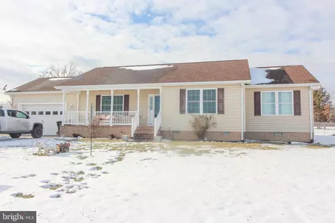 251 Frogtown Ln, Edinburg, VA 22824