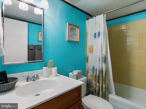 506 Stuart, Basye, VA 22810 photo 23