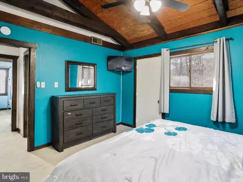 506 Stuart, Basye, VA 22810 photo 21