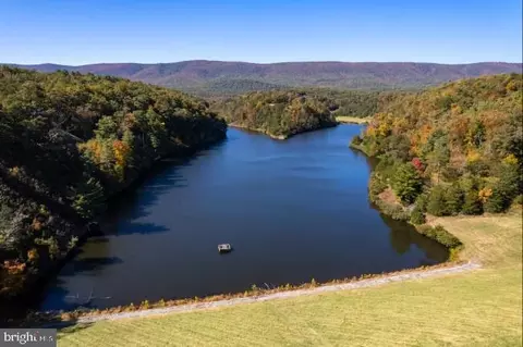 View/Area - 309 B King, Basye, VA 22810 photo 2 of 2