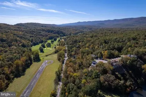 View/Area - 309 B King, Basye, VA 22810 photo 1 of 2