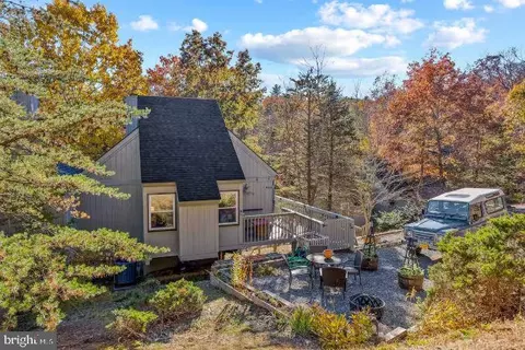 309 B King, Basye, VA 22810
