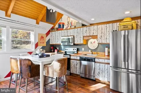 Kitchen - 309 B King, Basye, VA 22810 photo 1 of 1