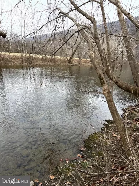 Deer Rapids, Strasburg, VA 22657