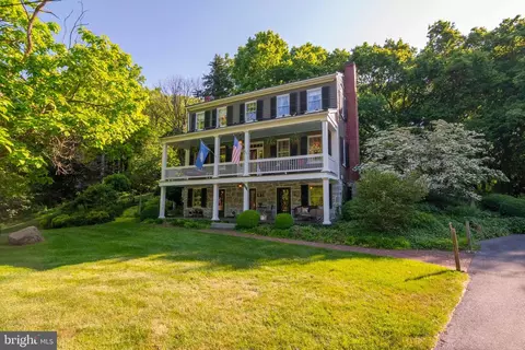 303 Orchard Dr, Mount Jackson, VA 22842
