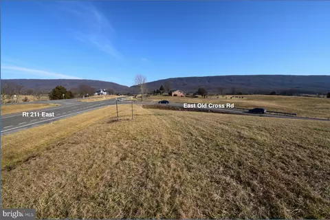 E Lee Highway, New Market, VA 22844