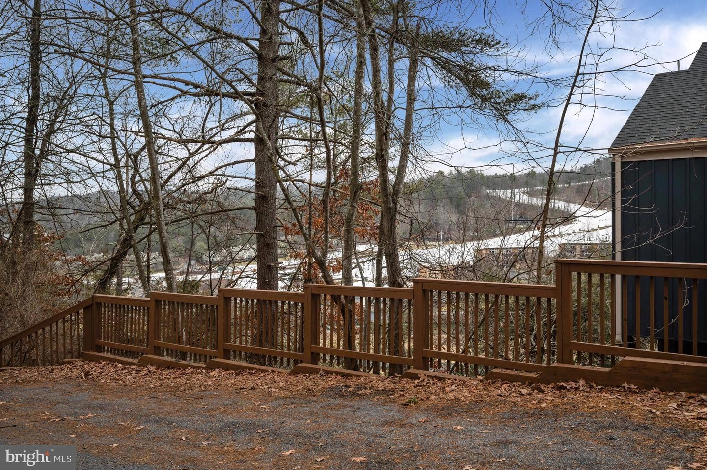 Exterior - 32 Erika Dr, Basye, VA 22810 photo 10 of 11