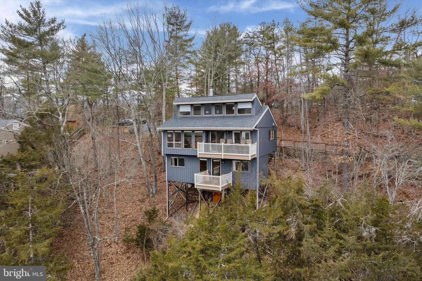 Exterior - 32 Erika Dr, Basye, VA 22810 photo 5 of 11